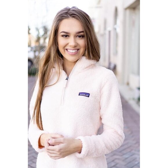 Patagonia Women's Ivory Sherpa Fleece 1/4 Zip Pullover Size Medium 2205 - Picture 2 of 14